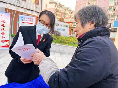 喜報(bào) 鎮(zhèn)江經(jīng)開(kāi)區(qū)法院張紅獲評(píng)全省法院行政審判工作先進(jìn)個(gè)人，助力社會(huì)經(jīng)濟(jì)咨詢服務(wù)優(yōu)化